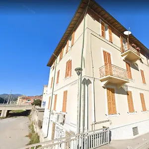 Mazzini , Finale Ligure Italia